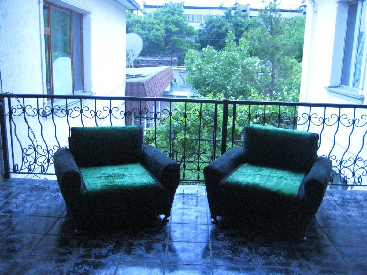 Shymhostle Hostel Shymkent Ngoại thất bức ảnh